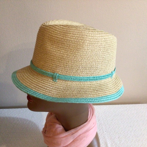Ladies straw hat - Picture 2 of 5